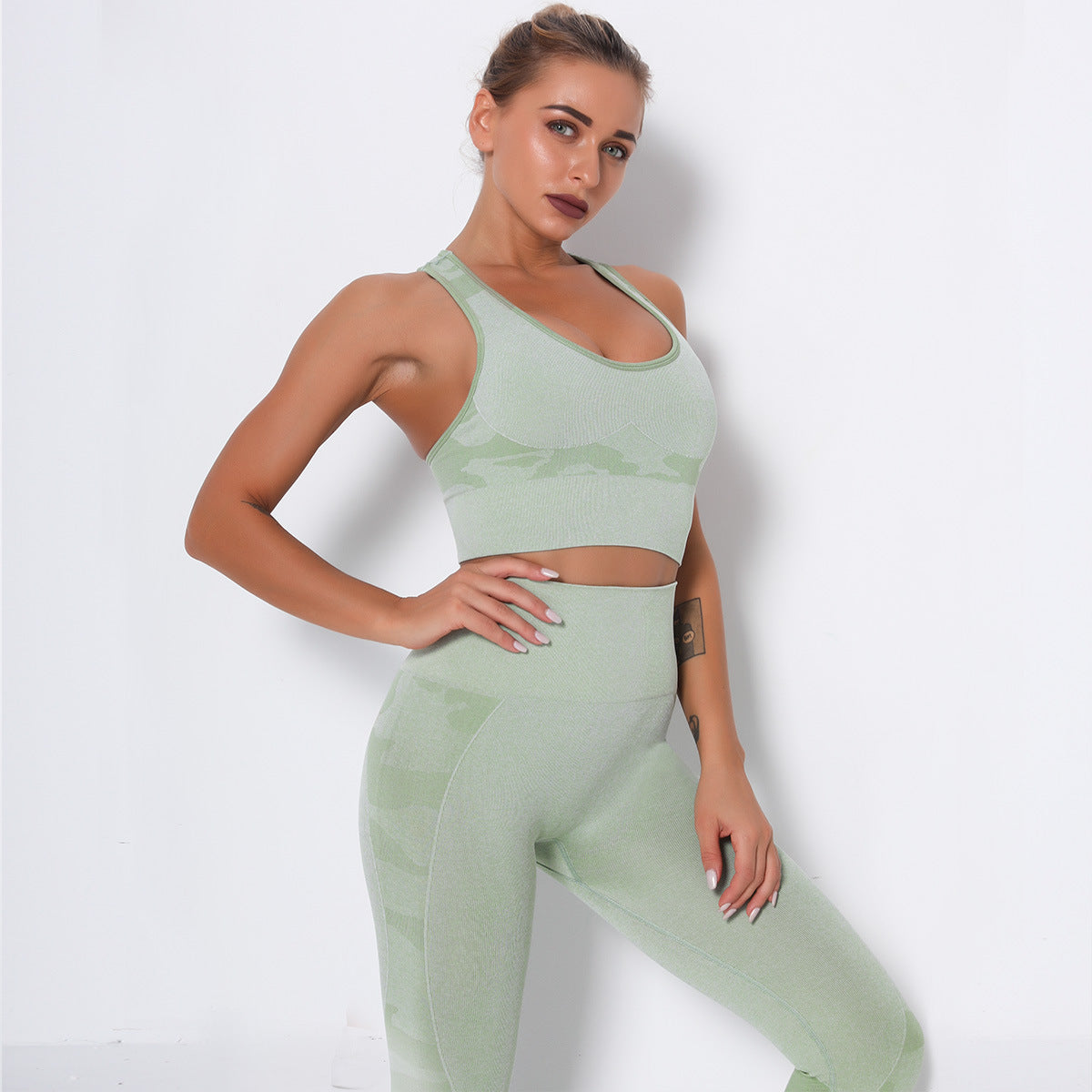 New seamless camouflage bra set for women