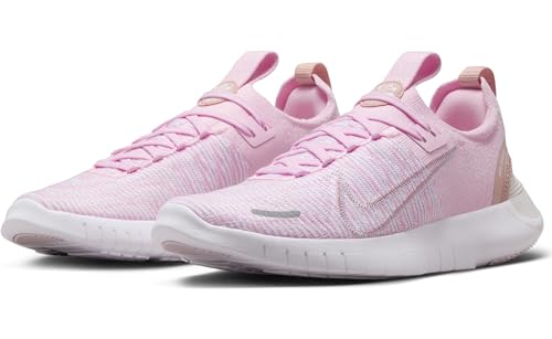 NIKE Women's W Free Rn Fk Next Nature Low