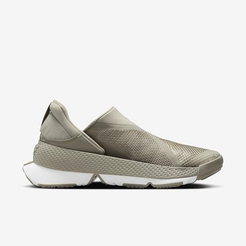 NIKE Women's Go Flyease Sneaker
