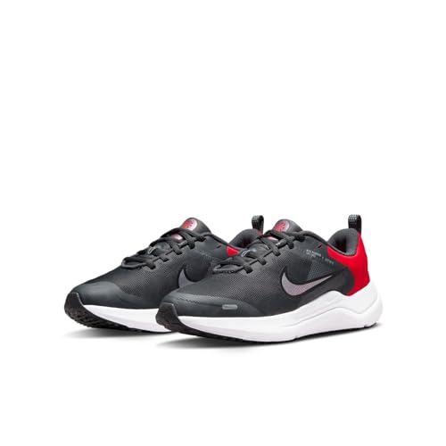 NIKE Women's Downshifter 12 Sneaker