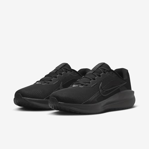 NIKE Men's Downshifter 13 Sneaker