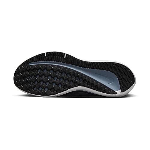 NIKE Men's Air Winflo 9 Sneaker
