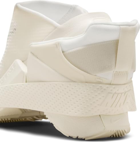 NIKE Women's Go Flyease Sneaker