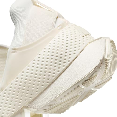 NIKE Women's Go Flyease Sneaker
