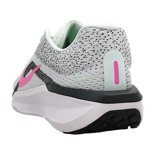 NIKE Women's Air Winflo 11 Running Shoe