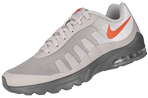 NIKE Men's Nike Air Max Invigor Basketball Shoe