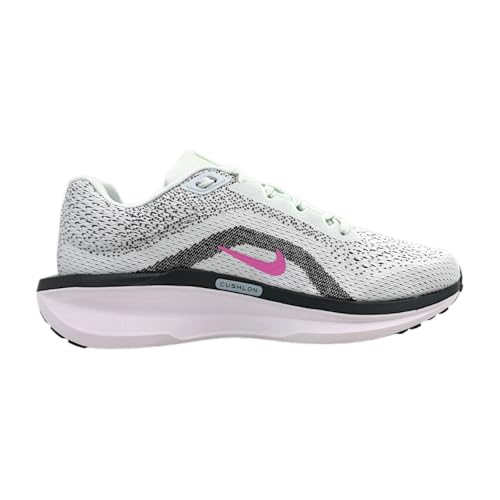 NIKE Women's Air Winflo 11 Running Shoe