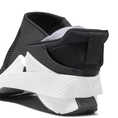 NIKE Women's Go Flyease Sneaker