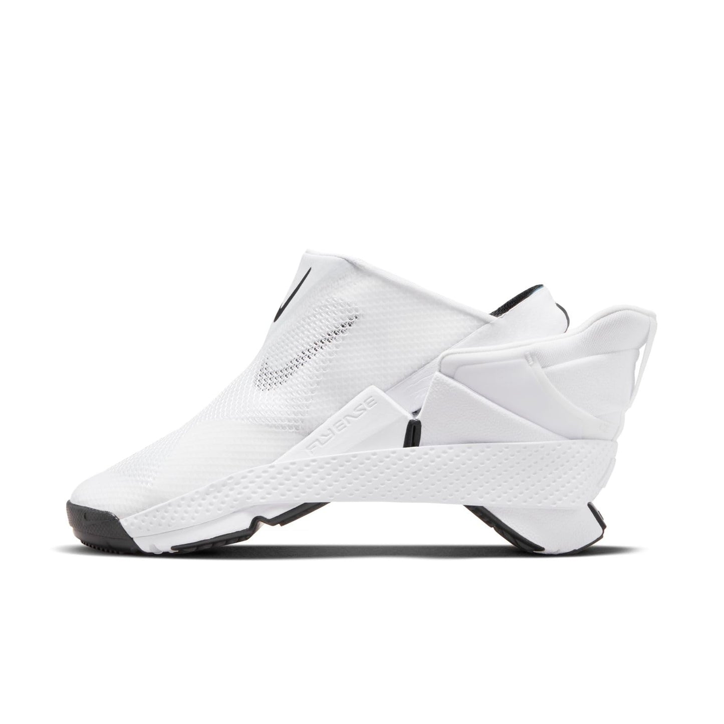 NIKE Women's Go Flyease Sneaker