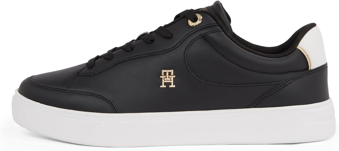 Tommy Hilfiger Women's Essential Chic Court Sneaker
