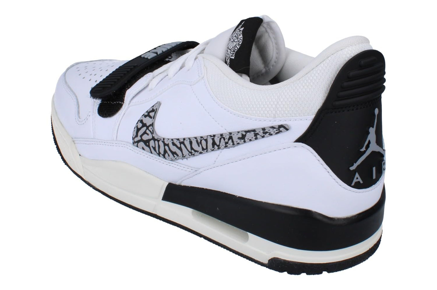 NIKE Boy's Air Max Plus (Gs) Gymnastics Shoes