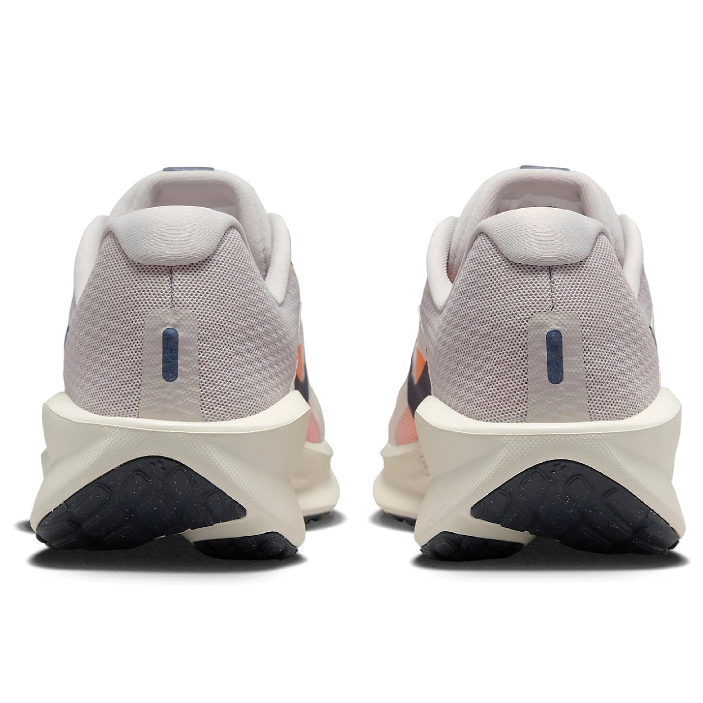 NIKE Men's Downshifter 13 Sneaker