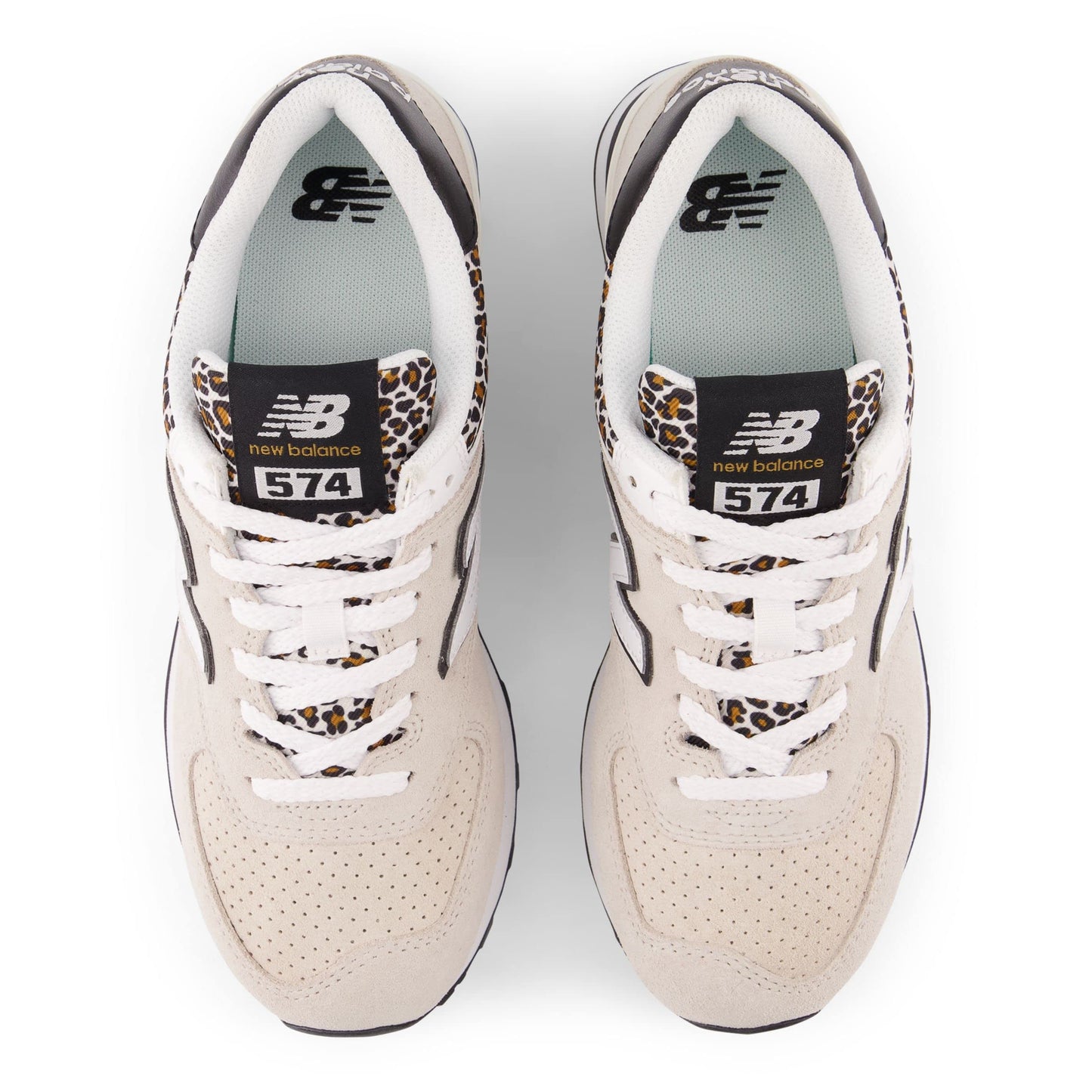 New Balance Women's 574v2 Sneaker