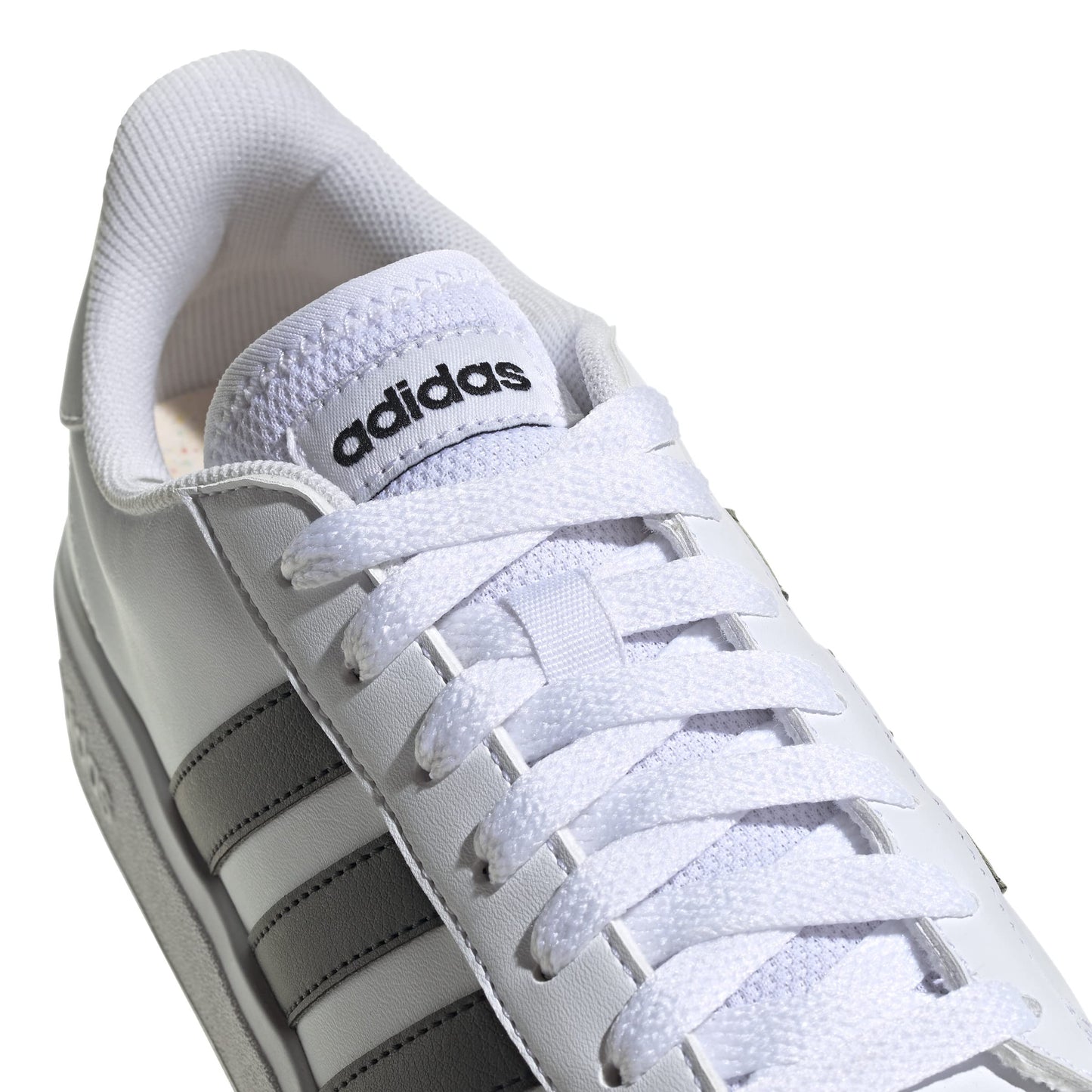 adidas Women's Grand Td Lifestyle Court Casual Shoes