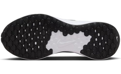 Nike Women Revolution 7 Sneaker