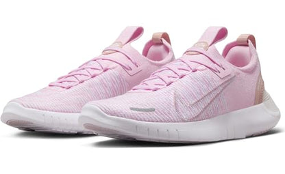 NIKE Women's W Free Rn Fk Next Nature Low