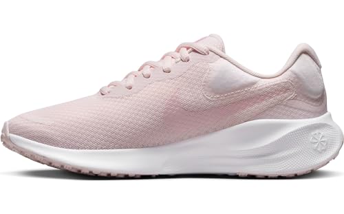NIKE Women's Revolution 7 Low
