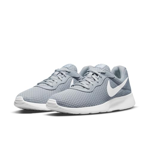 NIKE Men's Tanjun Sneaker Trainers