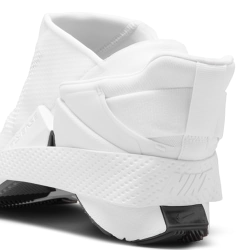 NIKE Women's Go Flyease Sneaker