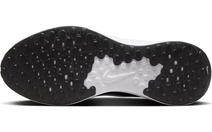 NIKE Men's Revolution 7 Sneaker