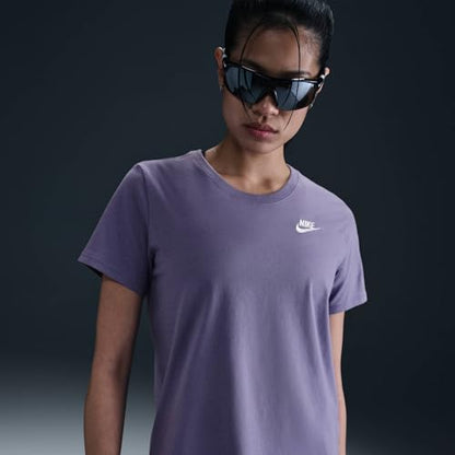 NIKE Women's Club T-Shirt (Pack of 1)