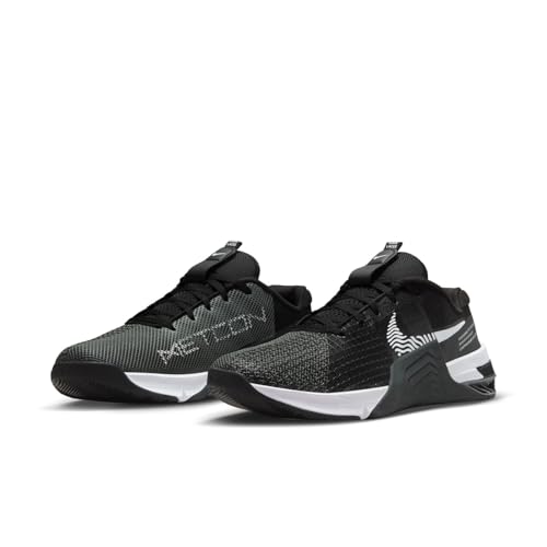 NIKE Men's Metcon 8