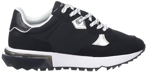 Calvin Klein Women's Magalee Sneaker