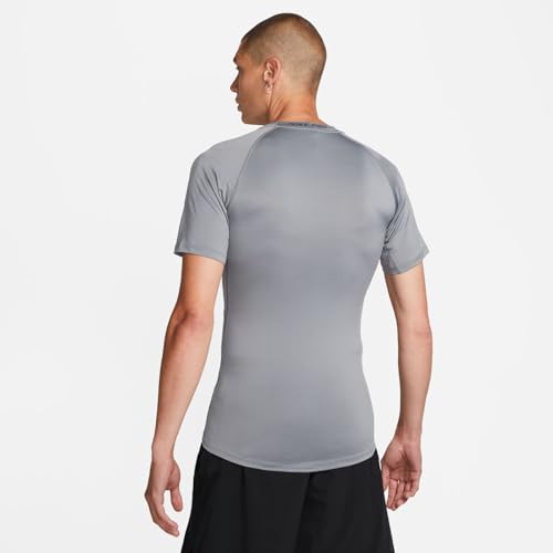 NIKE Men's M Np Df Tight Top Ss Sweatshirt