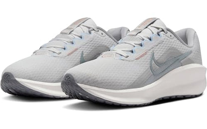 NIKE Women's W Downshifter