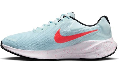 Nike Women's Revolution 7 Sneaker