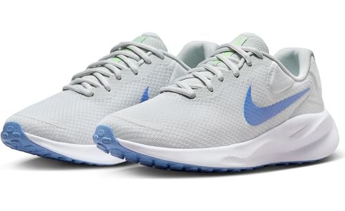 NIKE Women's Revolution 7 Low