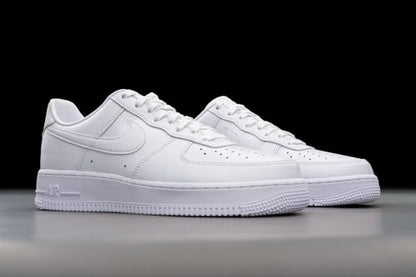 NIKE Men's Air Force 1 '07 Basketball Shoe