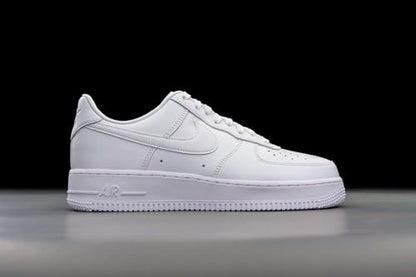 NIKE Men's Air Force 1 '07 Basketball Shoe