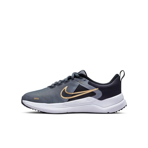 NIKE Women's Downshifter 12 Sneaker