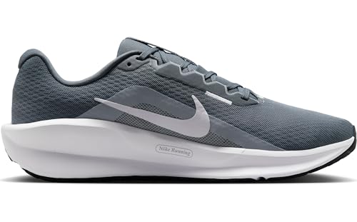 NIKE Men's Downshifter 13 Sneaker