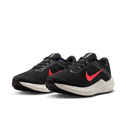 NIKE Men's Winflo 10 Sneaker