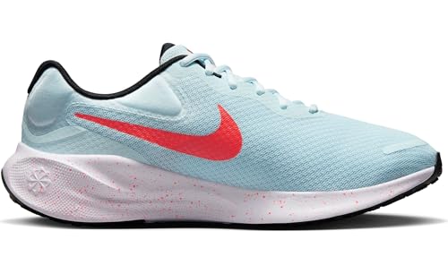 Nike Women's Revolution 7 Sneaker