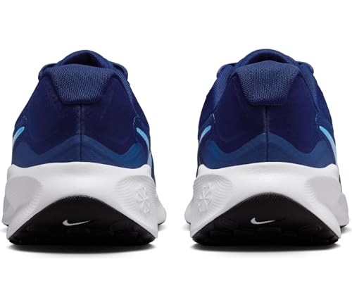 NIKE Men's Revolution 7 Sneaker