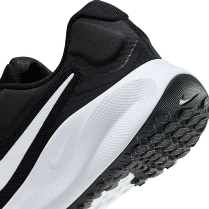 Nike Women Revolution 7 Sneaker