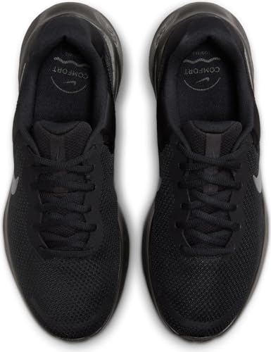 NIKE Men's Revolution 7