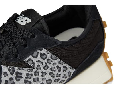 New Balance Women's 327