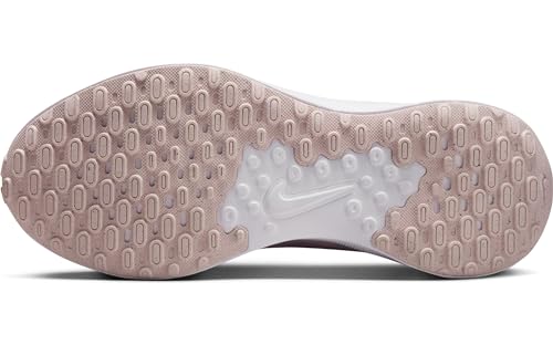 NIKE Women's Revolution 7 Low