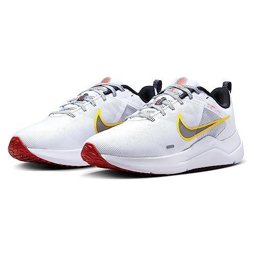 NIKE Women's Downshifter 12 Sneaker