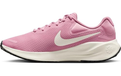 NIKE Men's Revolution 7 Sneaker