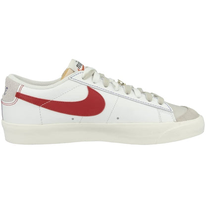 NIKE Women's Blazer Mid '77 VNTG Basketball Shoe