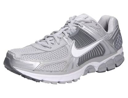 NIKE Men's Zoom Vomero 5 Sneaker
