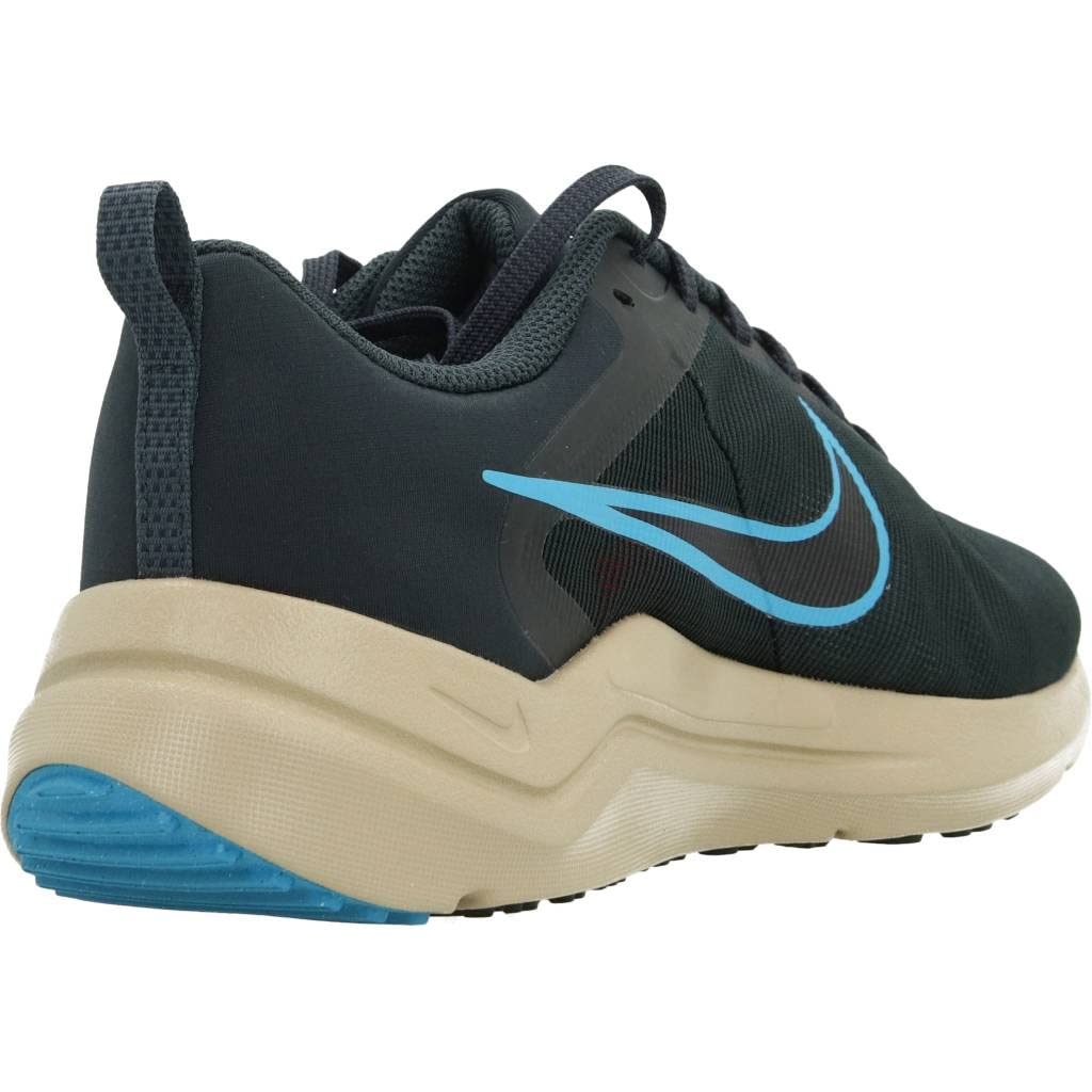 NIKE Men's Downshifter 12 Sneaker