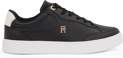 Tommy Hilfiger Women's Essential Chic Court Sneaker