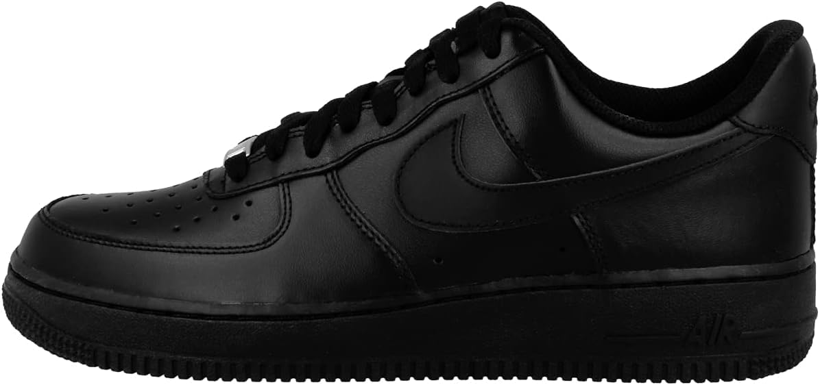 NIKE Women's WMNS Air Force 1 '07 Basketball Shoes