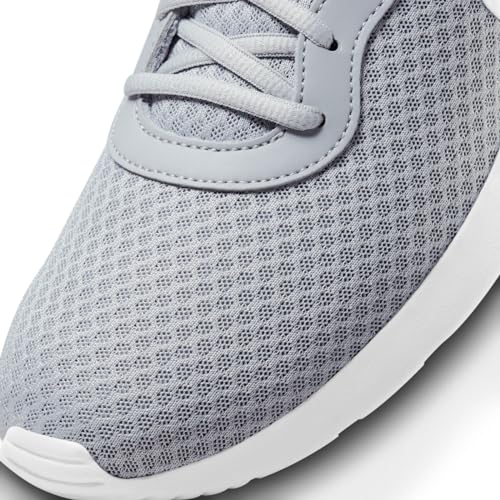 NIKE Men's Tanjun Sneaker Trainers